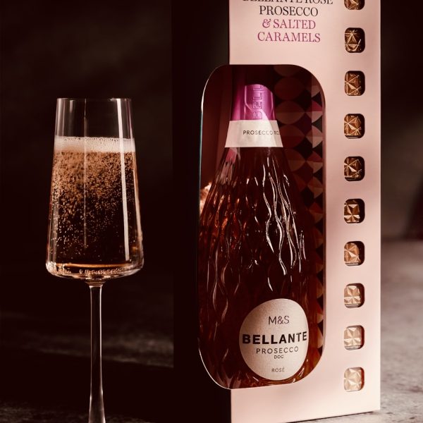 M&S... MERRY +SANTA! FESTIVE HAMPERS INSTANT WINS with a £150 M&S Gift Card END PRIZE !